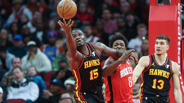 Clint Capela Jae'Sean Tate Hawks